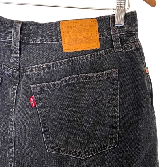 LEVI'S Deconstructed Washed Black Cutoff Denim Mini Skirt - Picture 8 of 12